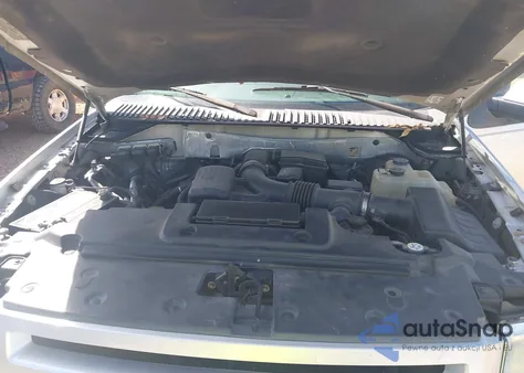 2010 Ford Expedition Limited z USA, uszkodzony, nr VIN 1FMJU1K50AEB47829